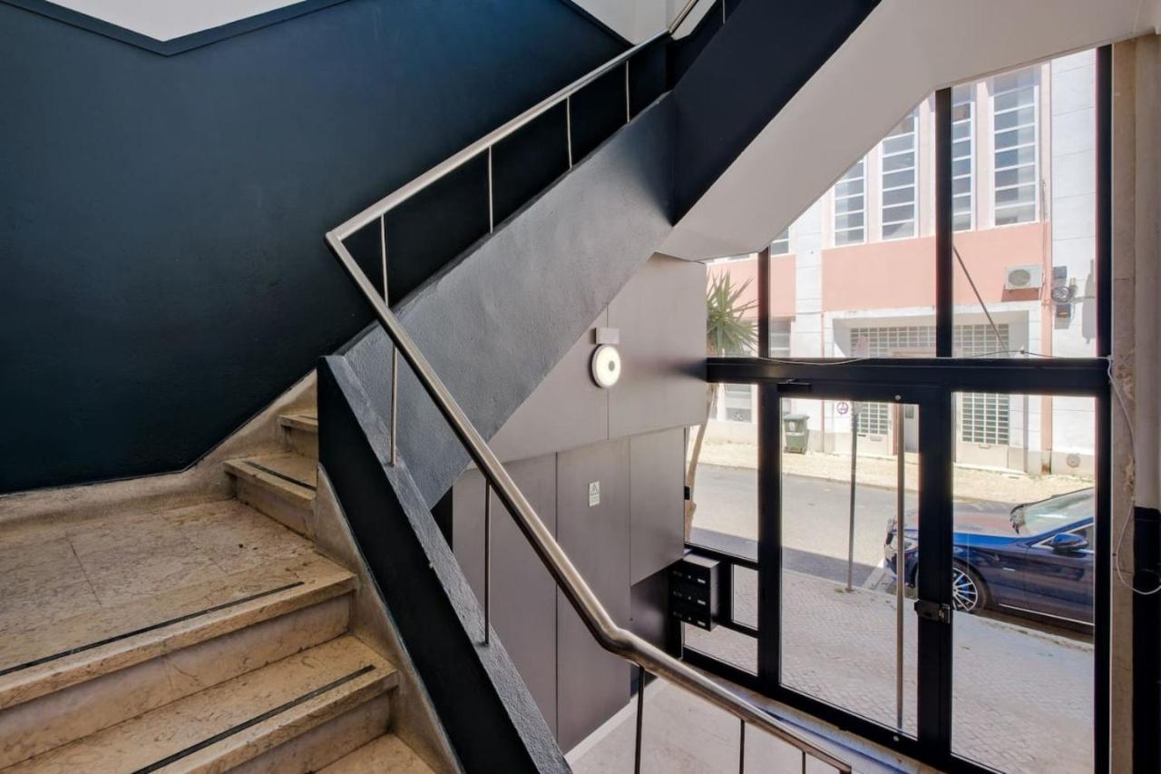Lovely Fully Equipped Near Subway N3 Appartement *