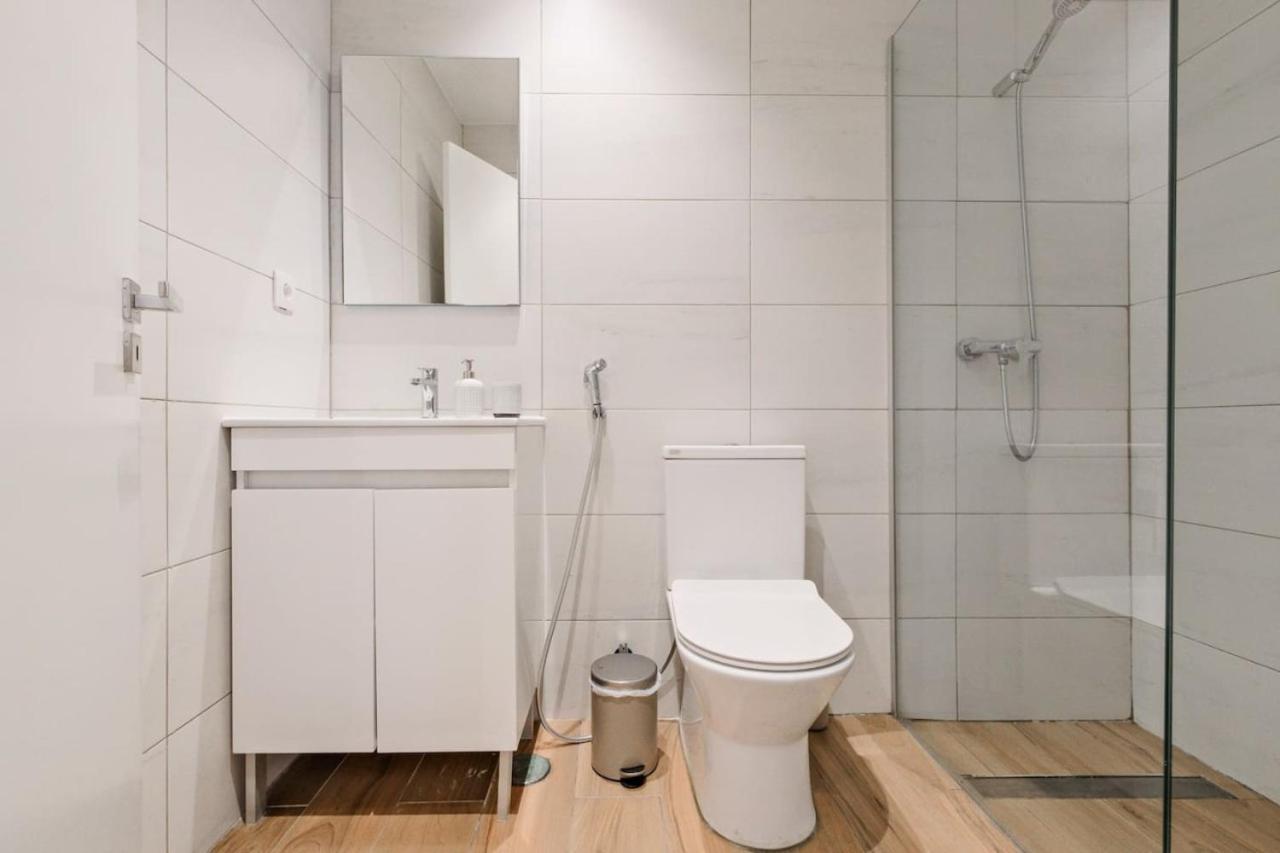 Lovely Fully Equipped Near Subway N3 Appartement Lisboa
