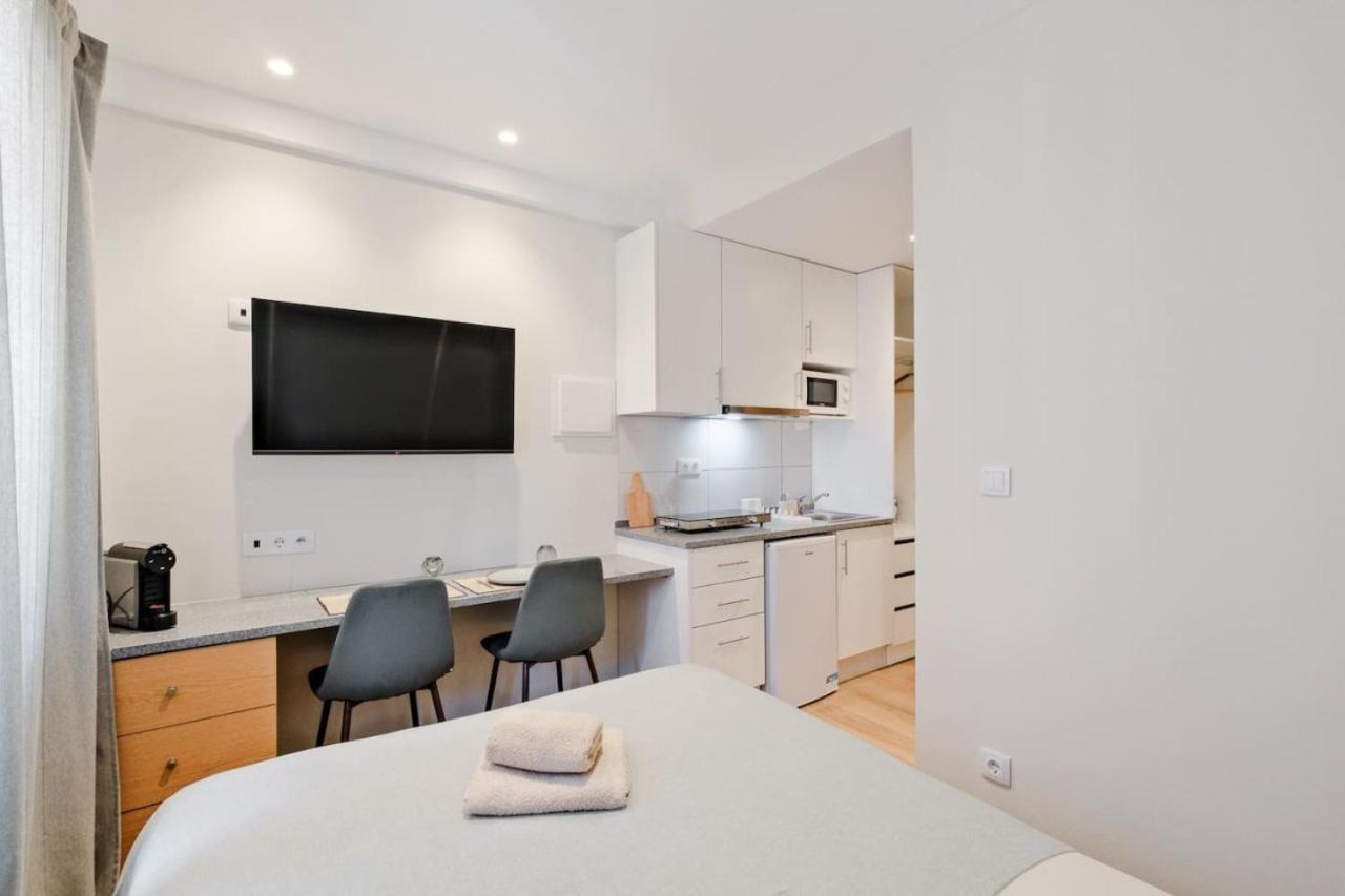 Lovely Fully Equipped Near Subway N3 Appartement *